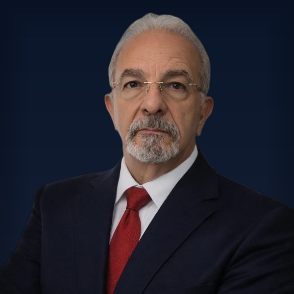 Ramiro E. Caamaño